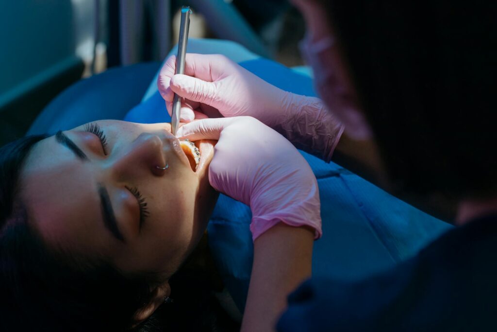 Parodontite: se trascurata può portare alla caduta dei denti